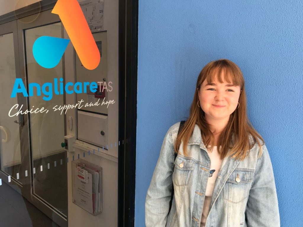Each year Anglicare provides a scholarship to a social work student in their final year at the University of Tasmania. The 2020 winner is Jessanna Gent.