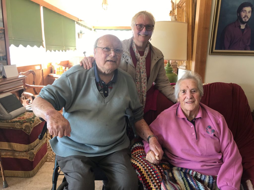 Daugter with her two older parents. She is their primary carer.